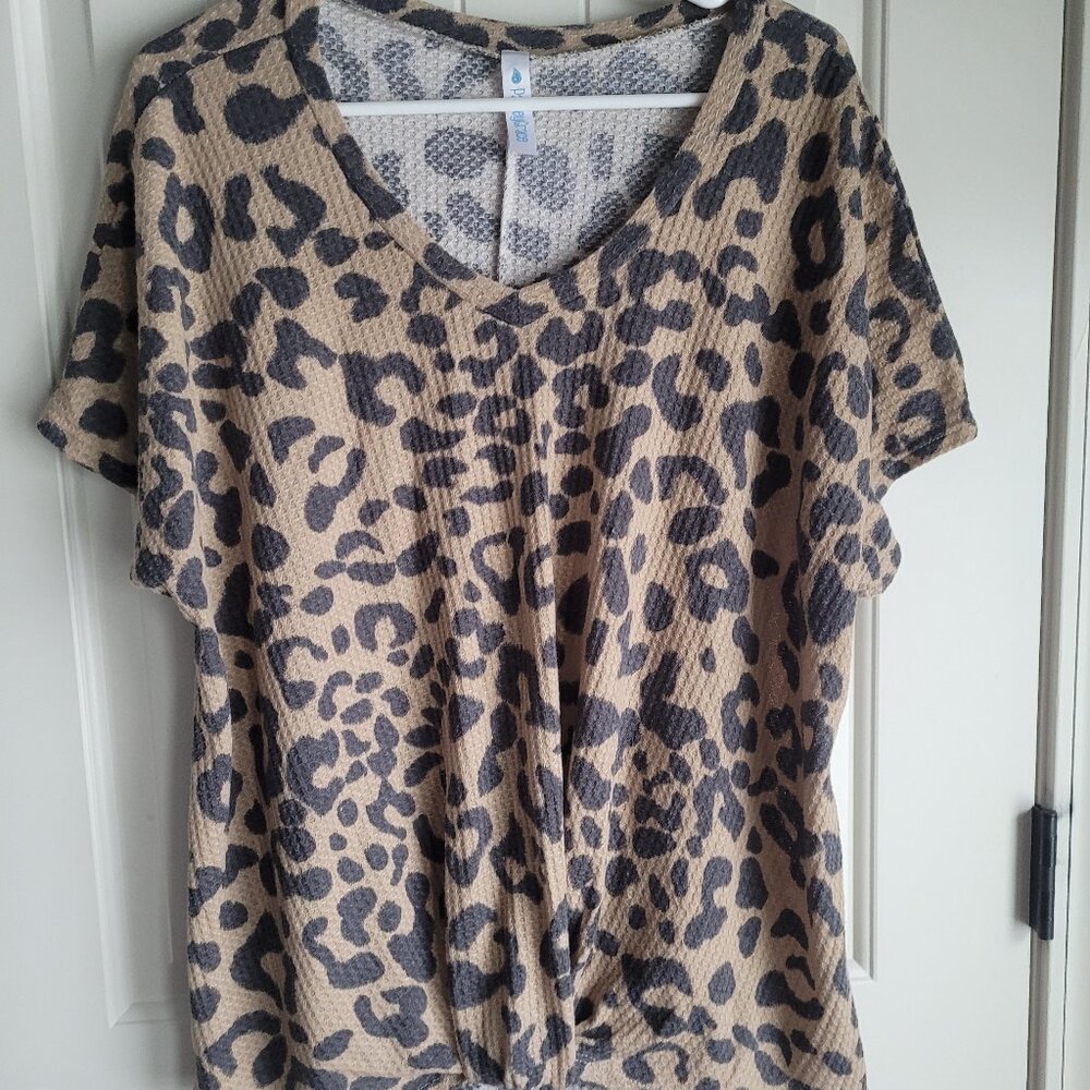 Cheetah leopard Print Top Womens XL Soft Ruched
